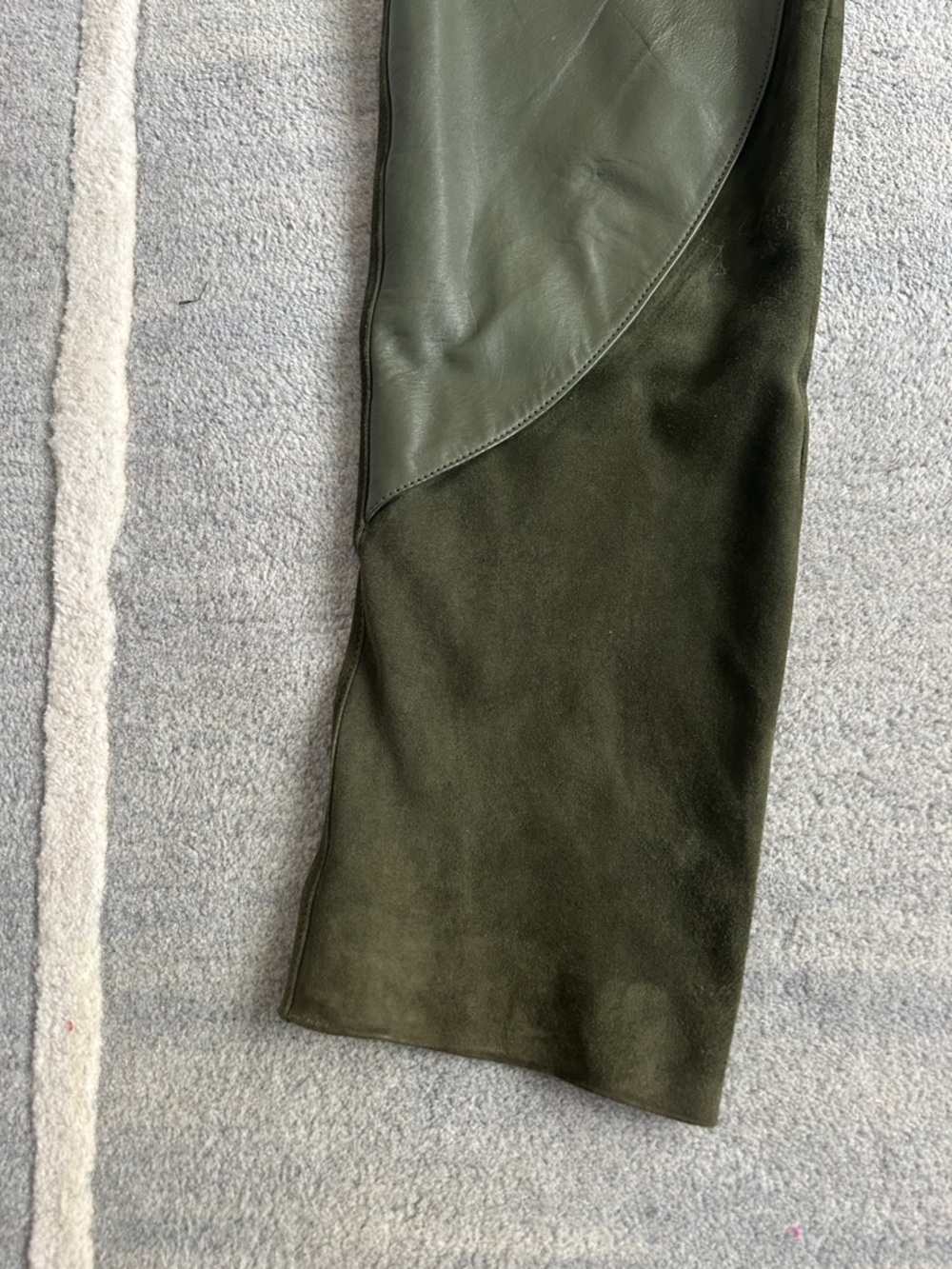 Pants - Picture 4 of 8